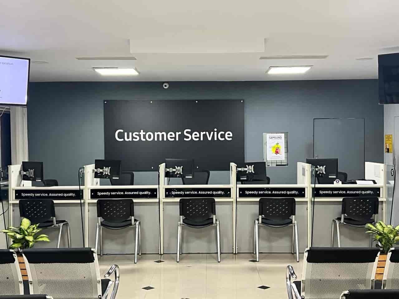 Service Center View 3